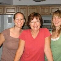 Mary Laurissas Stoner