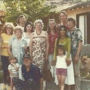 Scoundrels in Paradise